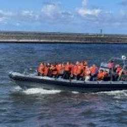 Wycieczka fakultatywna, Rejs motorówką RIB